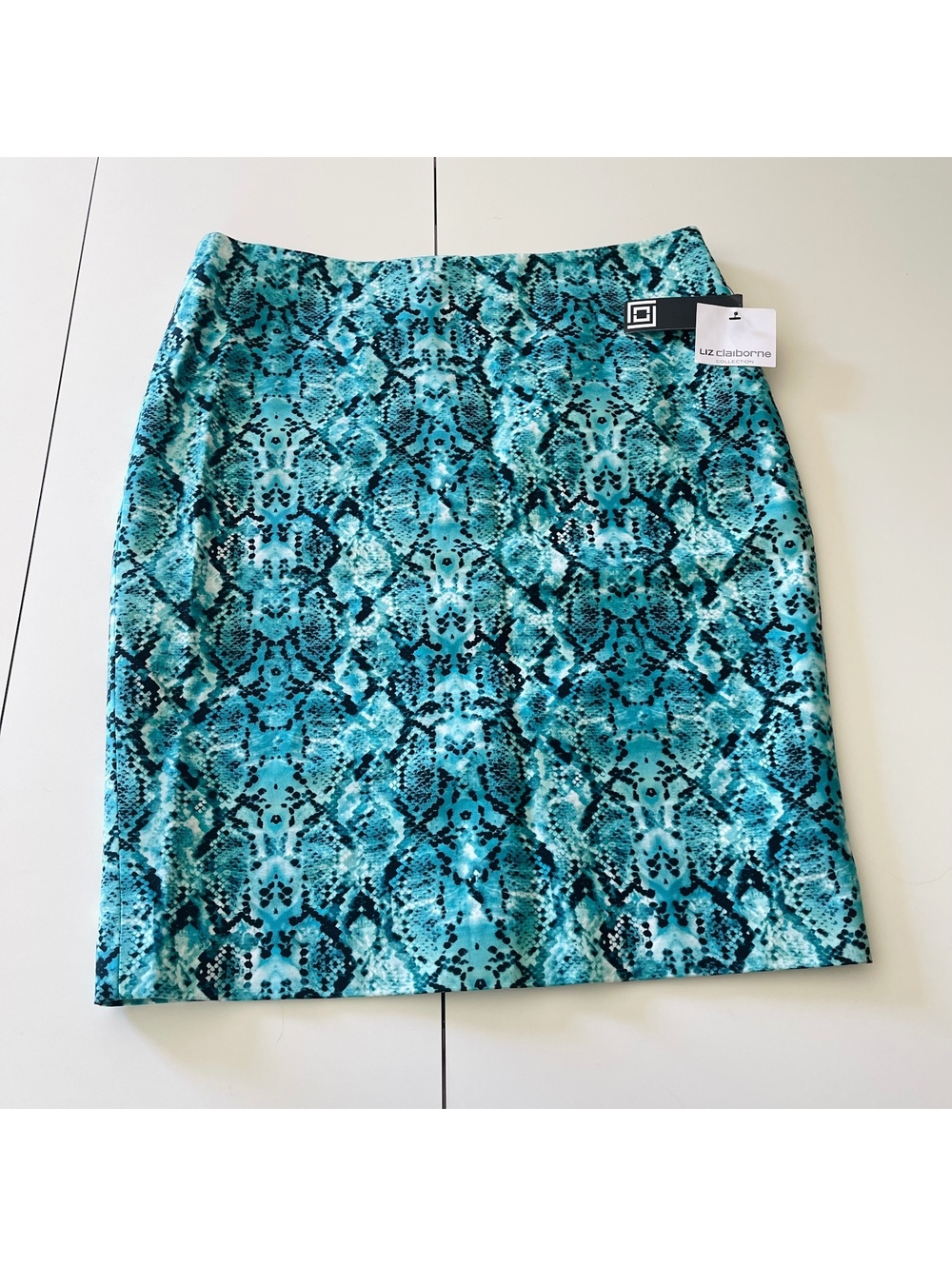 Liz Claiborne Women's Size 12 Blue Teal Snake Print Pencil Skirt